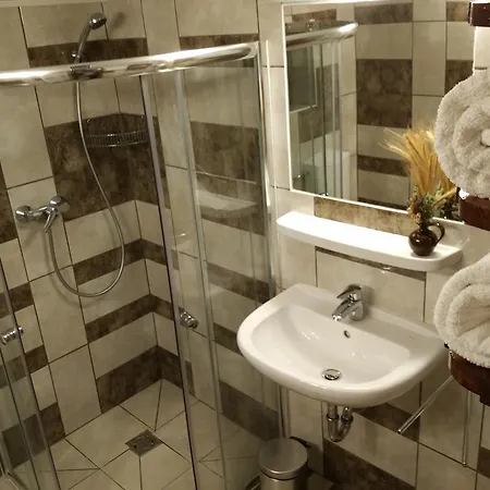 度假居 Cserepmadar Szallas Es Csinyalohaz