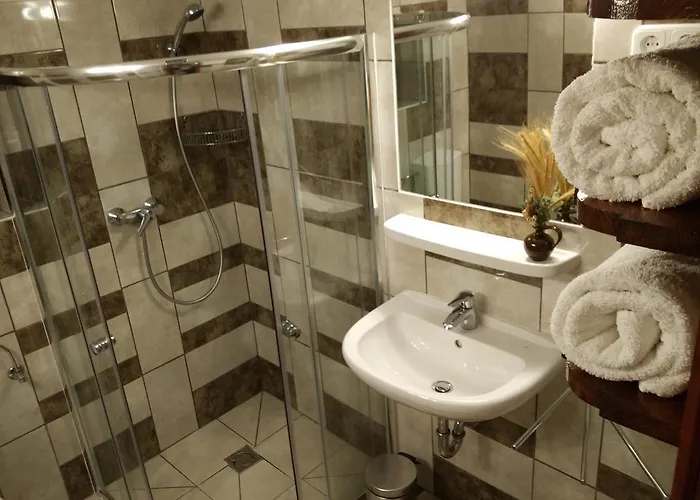 Case de vacanță Cserepmadar Szallas Es Csinyalohaz